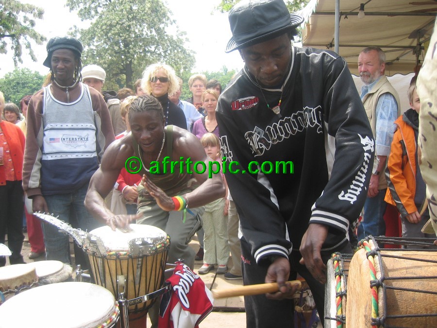 ../Images/afw2006b 253.jpg